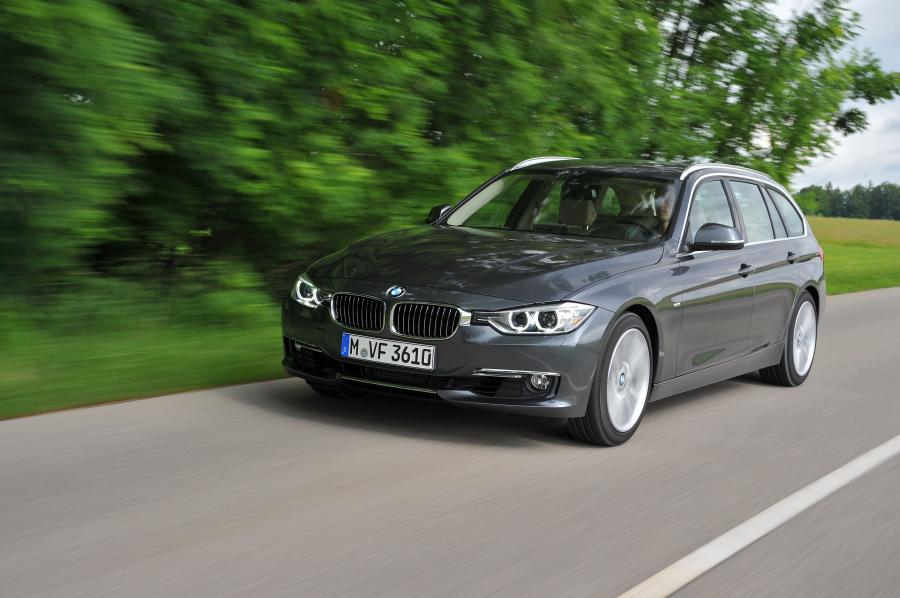  BMW 328i Touring Luxury 2012 года  (фото 183 из 200)
